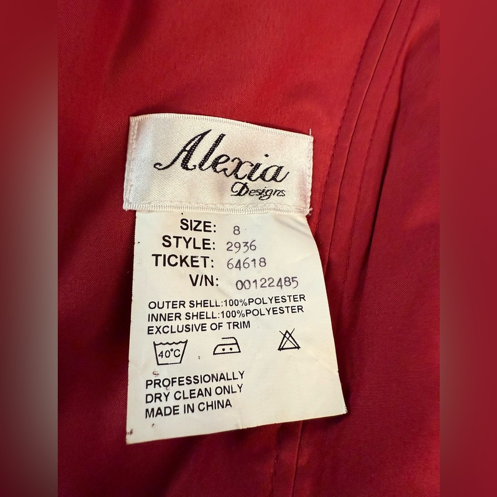 🔴 Alexia Designs satin rust prom or bridesmaid gown Size 8 - Picture 8 of 9